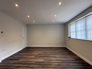 Living area- click for photo gallery